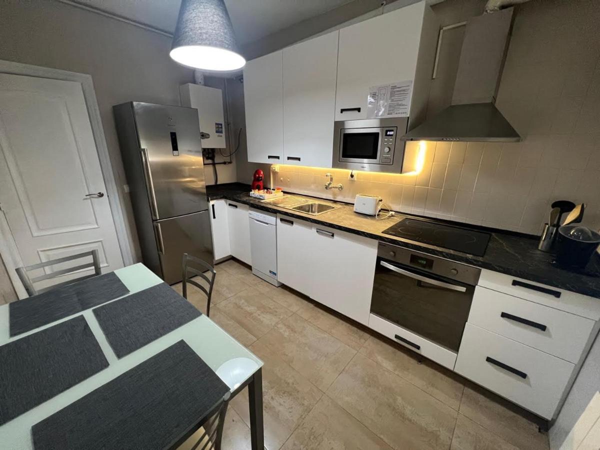 Santiago Tower Aire Ac Casco Antiguo By Apartamentos Logrono Exterior photo