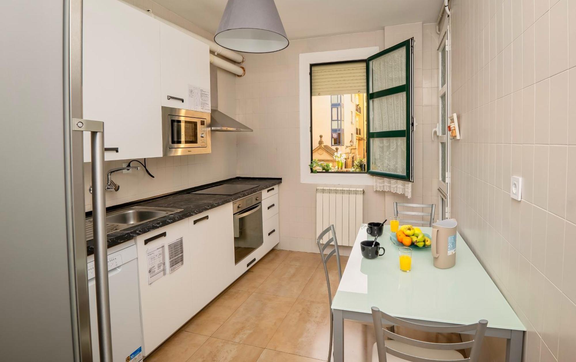 Santiago Tower Aire Ac Casco Antiguo By Apartamentos Logrono Exterior photo