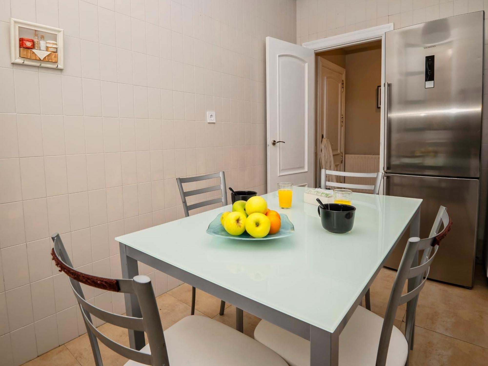 Santiago Tower Aire Ac Casco Antiguo By Apartamentos Logrono Exterior photo